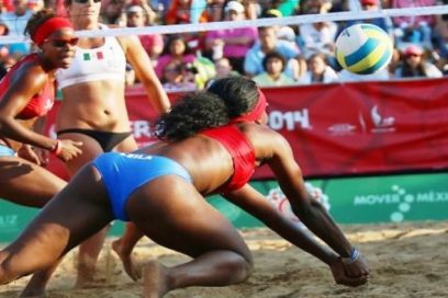 De bronce el dúo playero LL