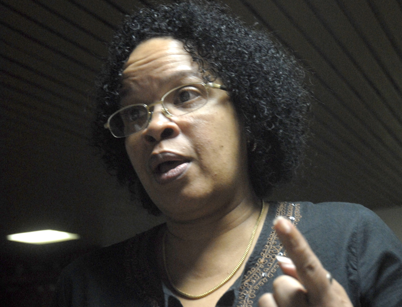 Doctora Teresa Viera Hernández, directora del Centro de Estudios sobre la Juventud y presidenta del comité organizador del evento, en torno a los desafíos de Cuba en cuánto a los adolescentes y jóvenes, afirmó que “en un país en constante transformación los desafíos aumentan, sobre todo, por las inquietudes que mueven a las subjetividades que son las personas. Foto: Agustín Borrego