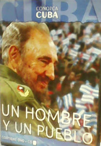 CD DVD de Fidel en Feria del libro de Santiago de Cuba. Foto: Betty Beatón 