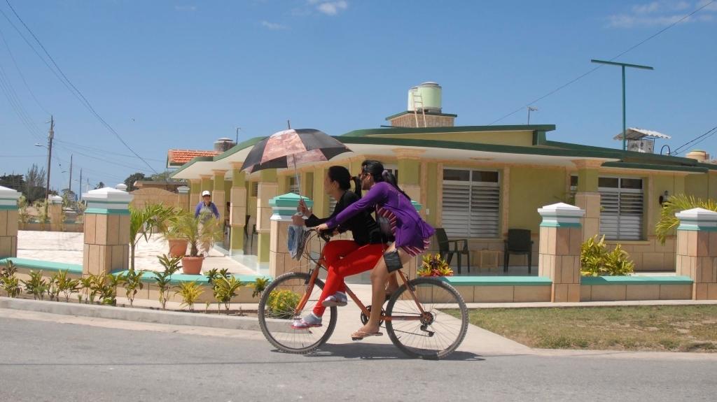 La Ciénaga de Zapata exhibe una tangible mejoría en su fondo habitacional, sobre todo en Playa Larga y Playa Girón. Foto: Agustín Borrego Torres