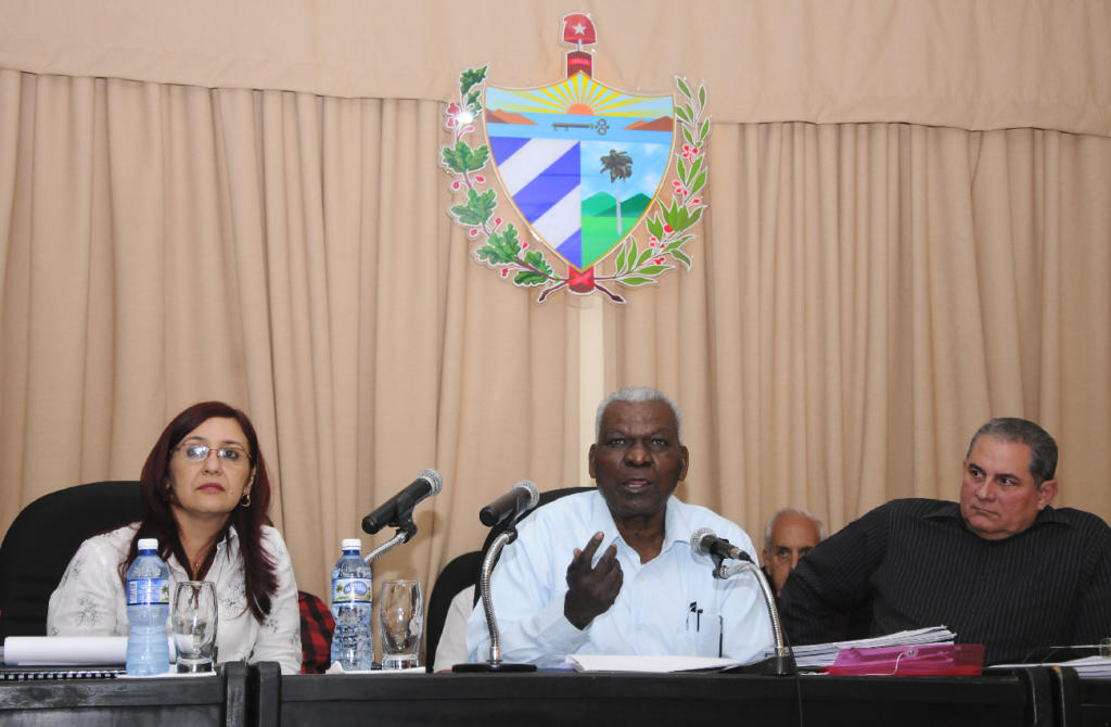 En el intercambio Esteban Lazo demandó mayor rigor y exigencia en el trabajo de los cuadros. Foto: Cristian Domínguez
