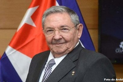 Felicita Raúl al Movimiento de Cooperativas de Frutales