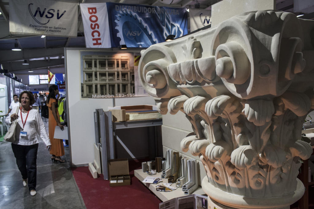 Las ferias internacionales de la construcción han contribuido al conocimiento y adquisición de productos y tecnologías que aportan eficacia en la ejecución de las obras. Foto: René Pérez Massola