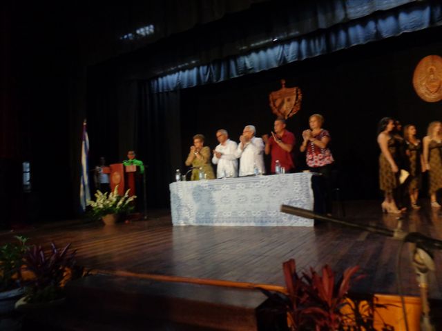 UCLV acto