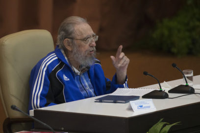 Fidel Castro: Perfeccionaremos lo que debamos perfeccionar (+ audio y fotos)