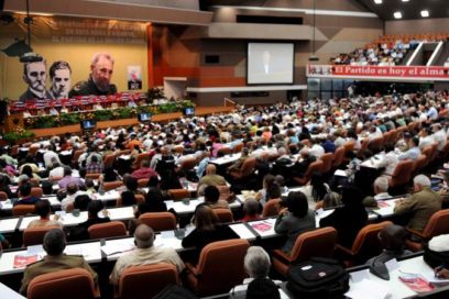 Con los oídos puestos en el pueblo