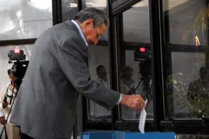 Votaron Fidel y Raúl por el nuevo Comité Central del Partido