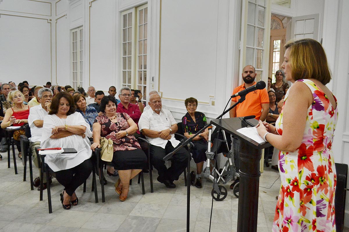 En la normalizacion de las relaciones con Estados Unidos hemos iniciado un camino pero todavía pasa por solucionar temas pendientes acumulados a lo largo de muchísimas décadas, expresó Josefina Vidal Ferreiro. Foto: Eddy Martin Díaz