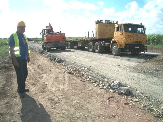 Brigadas especializadas de las provincias de Matanzas y Villa Clara intervienen en la ejecución de las obras. Foto: Jorge Pérez Cruz