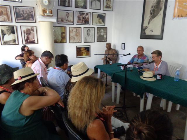 Encuentro Poetas por el Mundo, Holguín. Foto: Manuel Valdés