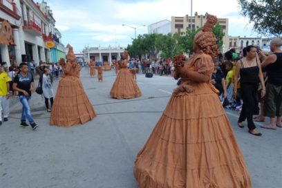 Tomadas por el arte calles, plazas e instituciones de Holguín
