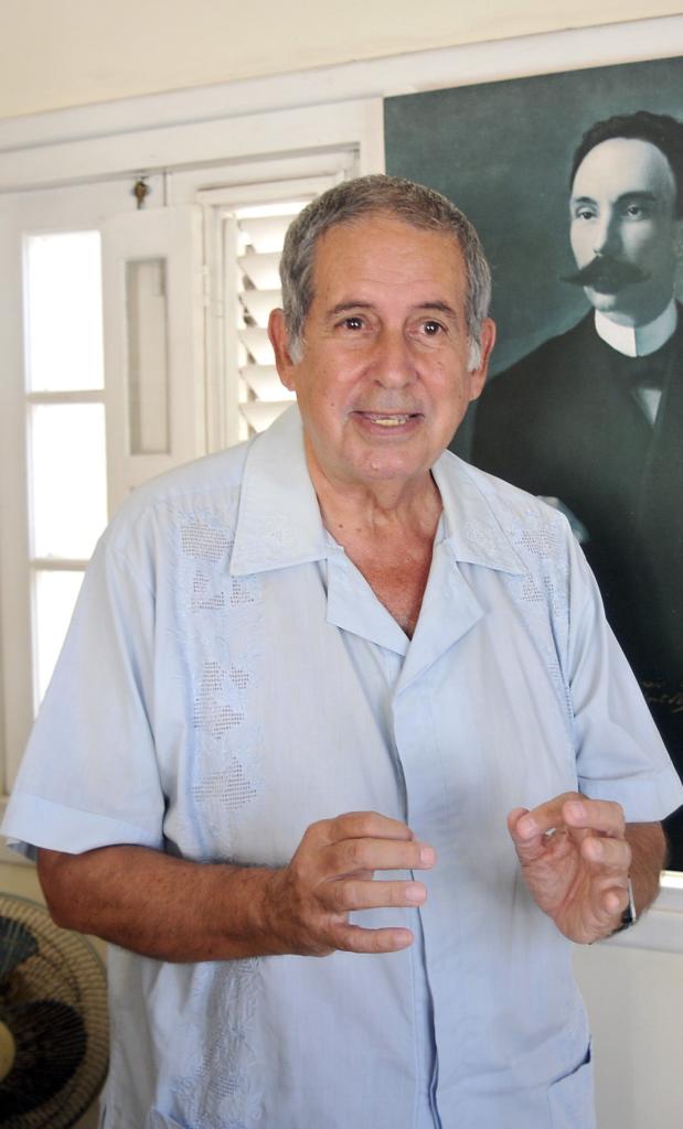 Horacio Díaz Pendás, Doctor en Ciencias Pedagógicas, dedicado a la educación cubana por más de medio siglo. Premio Nacional de Historia en el año 2012. | foto: José R. Rodríguez Robleda