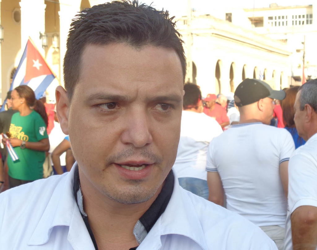 Edel Ramos Rodríguez, colaborador cubano de la salud que participó en la lucha contra el Ébola. 