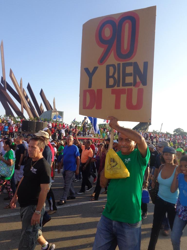 Pueblo Stgo en la plaza 5