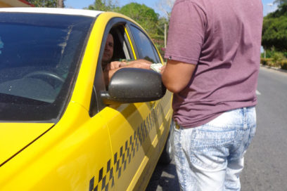 Ilegalidades sin taxímetro