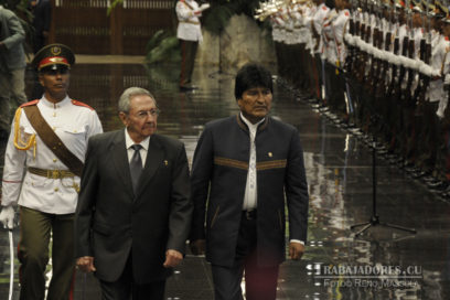 Presidente Raúl Castro recibe a su homólogo boliviano