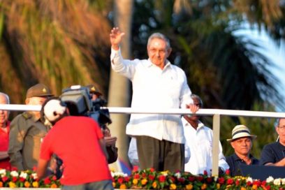 Preside Raúl celebración por el Primero de Mayo