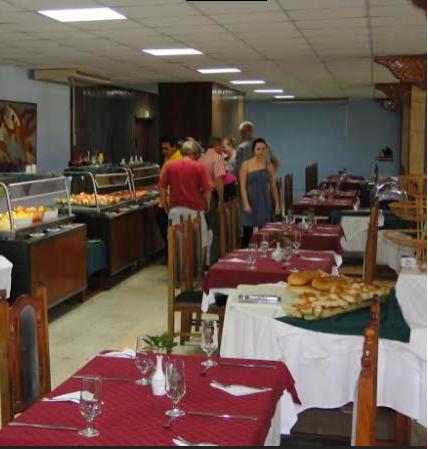 En Granma el turismo extranjero se ha incrementado en los últimos meses y las frutas están entre los principales productos que demanda. Foto: Islazulgranma