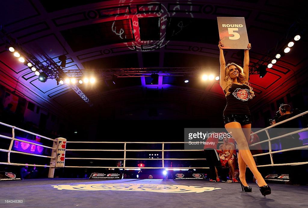 El mítico Salón York, de Londres, aún espera por el tope semifinal de la WSB entre Gran Bretaña y Kazajistán.