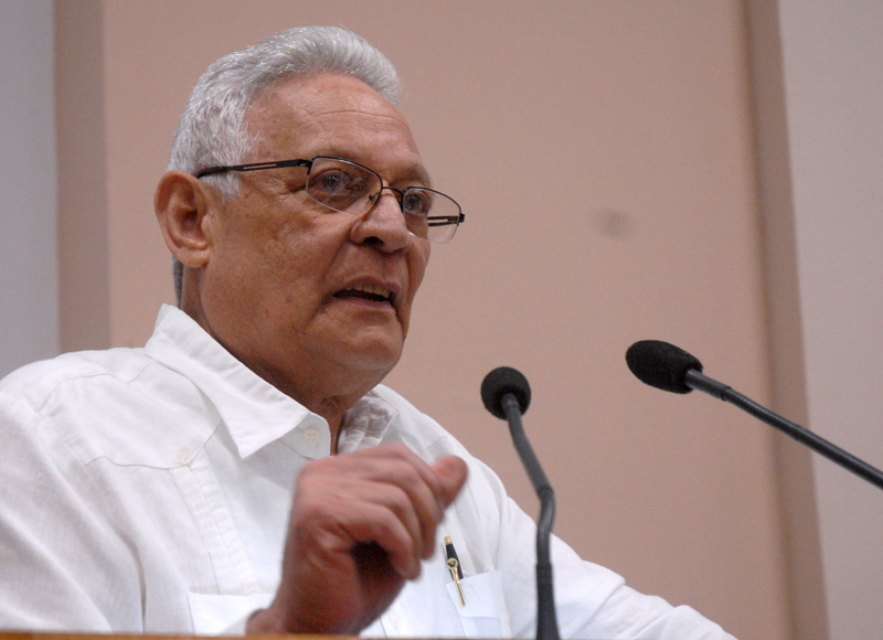 Rodolfo Alarcón, ministro de Educación. Foto: Agustín Borrego Torres.