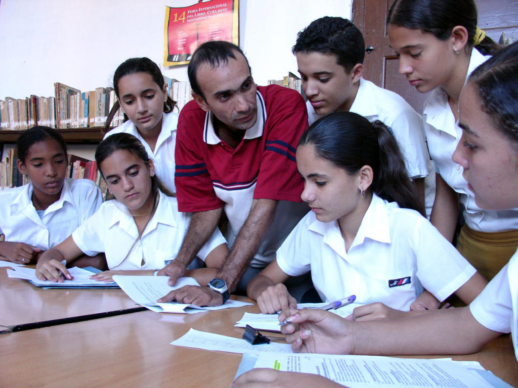 Entre las quejas más frecuentes se encuentran las relacionadas con la continuidad de estudios y los desacuerdos de padres y alumnos por las especialidades otorgadas. Foto: Agustín Borrego