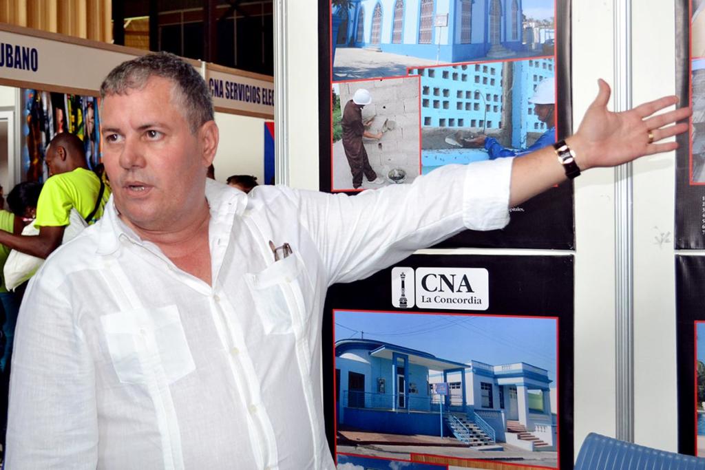 Armando González Hernández, presidente de la Cooperativa No Agropecuaria La Concordia. “Vinimos a mostrar nuestros resultados desde la creación de la cooperativa en diciembre del 2013. Y también a concertar nuevos negocios”, dijo. Foto: Eddy Matin