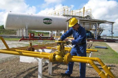 Inician jornada por el día del trabajador petrolero