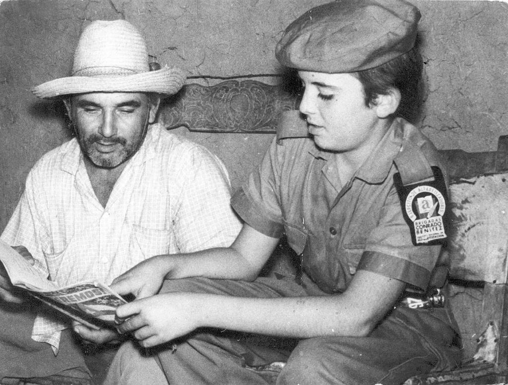 En apenas un año, la Campaña Nacional de Alfabetización proporcionó el acceso de todos los cubanos a la educación. Foto: Archivo 
