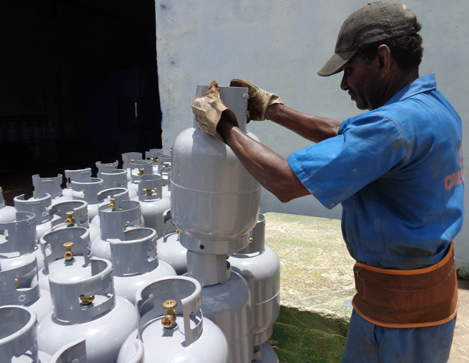 Garantía de recursos respaldan producción nacional de cilindros para gas. Foto: Noryis