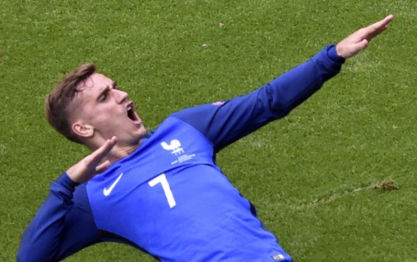 Francia está en cuartos de finales gracias a los dos goles de este hombre.