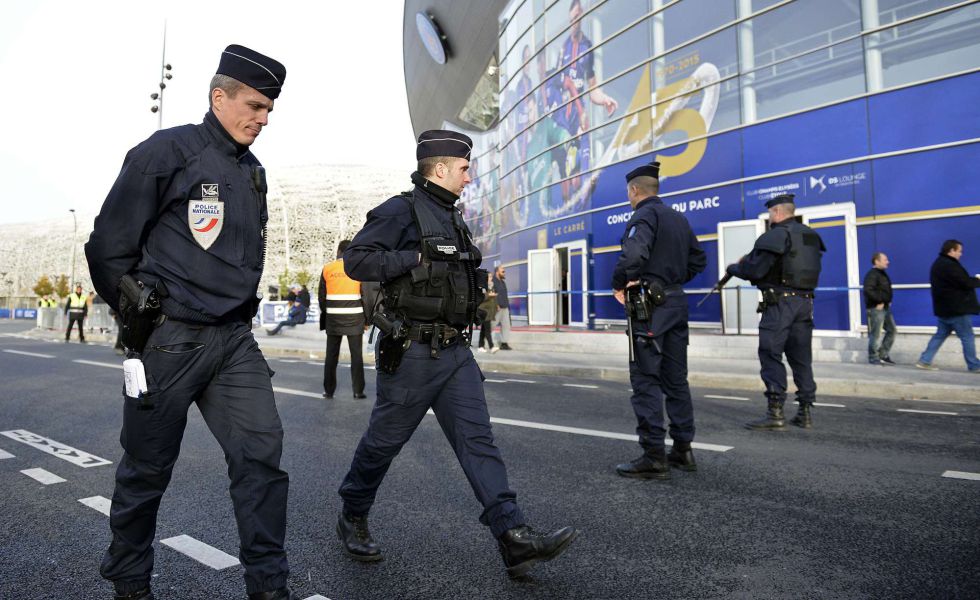 Francia ha dispuesto más de 77 000 efectivos para la protección de la Eurocopa.