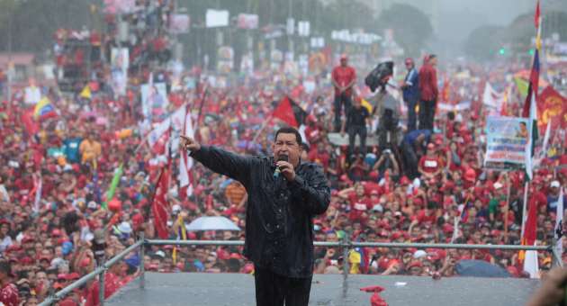 5 chavez_mojado_y_hablando