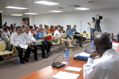 Examinan calidad de Educación Física y uso de gimnasios