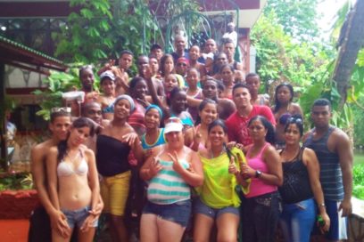 Suman alegría en campamento de verano