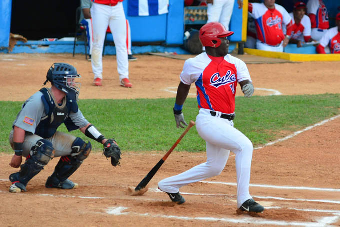 El jardinero cubano Yoandry Urgellés. ACN FOTO/ Osvaldo GUTIÉRREZ GÓMEZ