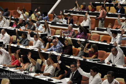 Respaldan diputados Lineamientos de la Política Económica y Social del Partido