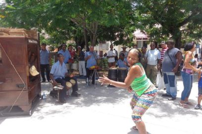 El Festival del Caribe vibra en las calles santiagueras