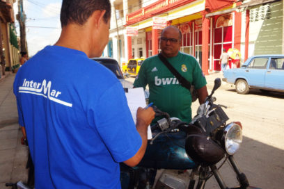 InterMar navega con éxitos: Día del Trabajador de la Administración Pública