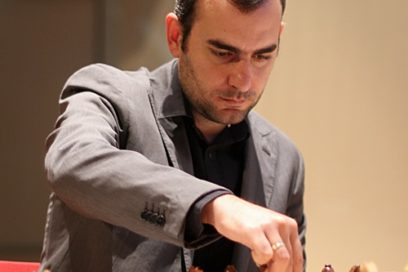 Ajedrez en Dortmund: Rey francés, Leinier segundo