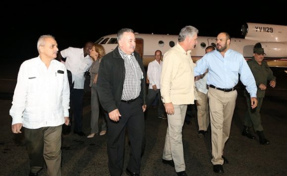El dirigente cubano es recibido por funcionarios nicaragüenses y diplomáticos cubanos en la nación centroamericana. Foto: El 19 digital