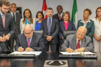 Firman Cuba e Italia acuerdos para la regularización de la deuda bilateral