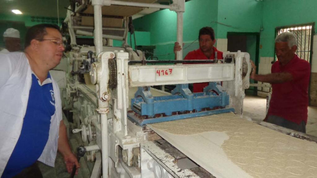 Los innovadores mantienen con vida equipos de más de 80 años. Foto: Noriys