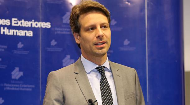 El canciller de Ecuador, Guillaume Long