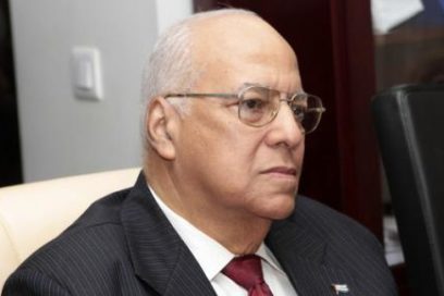 Designan a Ricardo Cabrisas como ministro de Economía de Cuba