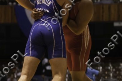 Yasmany Lugo pasa a cuartos de final en lucha greco