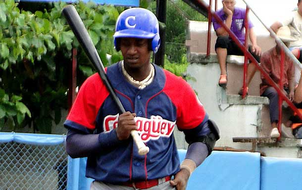 Alexander Ayala, uno de los líderes indiscutibles de Camagüey en el inicio de esta temporada.