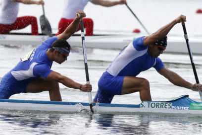 Honorable sexto lugar para canoa biplaza