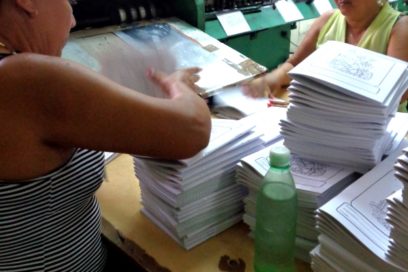 Con esos hierros y con esa gente