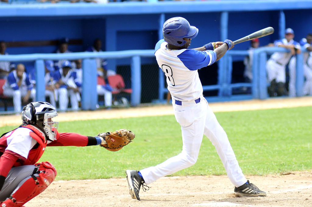 LVI Serie Nacional de Beisbol . Estadiun Latinoaméricano La Haba Cuba . 1er juego de la serie entre los equipos de Industriales y Mayabeque . 7 de Agosto 2016. Foto José Raúl Rodríguez Robleda
