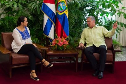 Recibe Díaz-Canel a Gabriela Rivadeneira